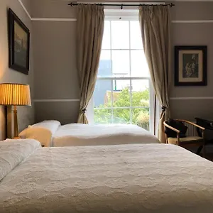 Harveys Guest house